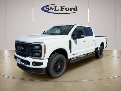 New 2026 Ford F250 Lariat w/ Black Appearance Package