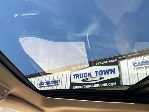 Used 2021 Ford F350 Lariat w/ Lariat Ultimate Package AWD/4WD image 28