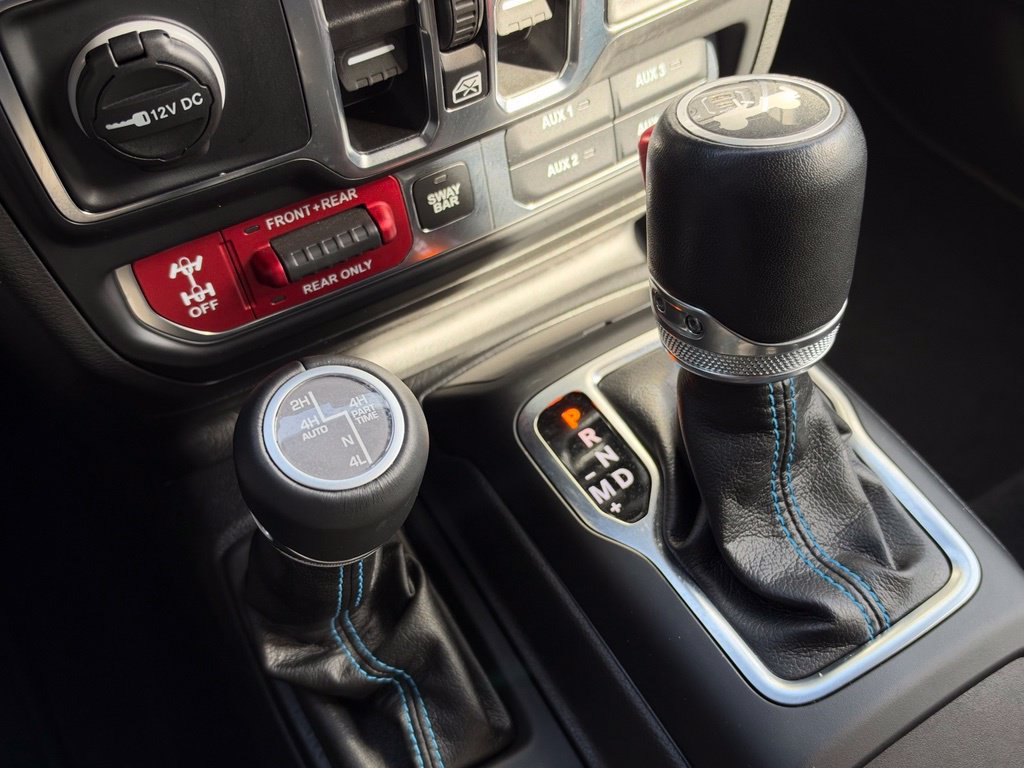 Certified 2023 Jeep Wrangler Unlimited Rubicon 4xe w/ Cold Weather Group AWD/4WD image 26