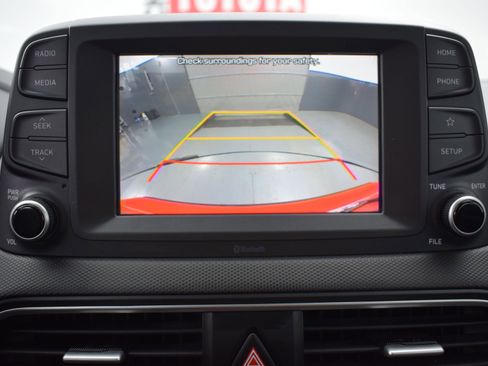 Used 2020 Hyundai Kona SE image 19