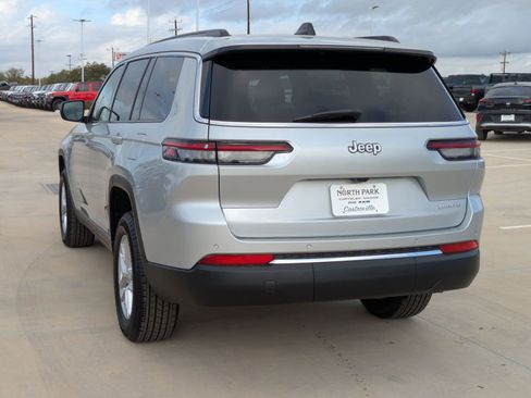 New 2025 Jeep Grand Cherokee L Laredo w/ Luxury Tech Group I RWD image 5