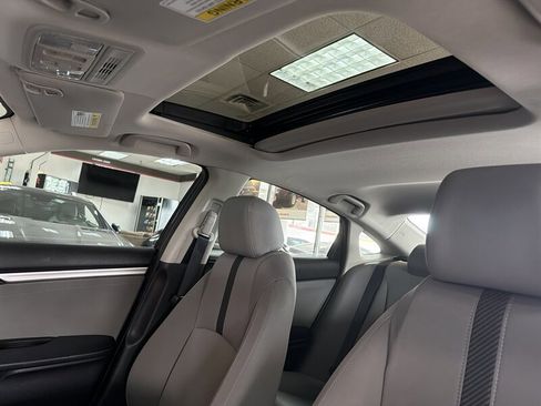 Used 2018 Honda Civic EX-T image 18