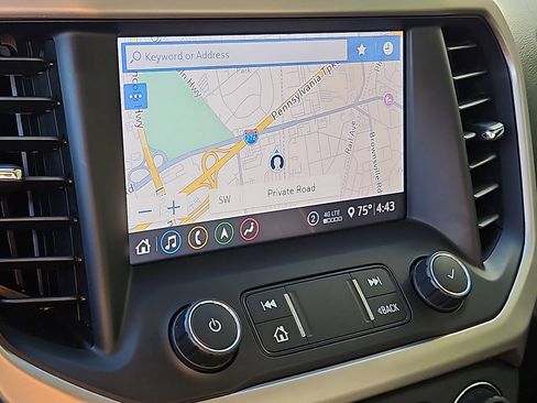 Used 2020 GMC Acadia Denali image 15