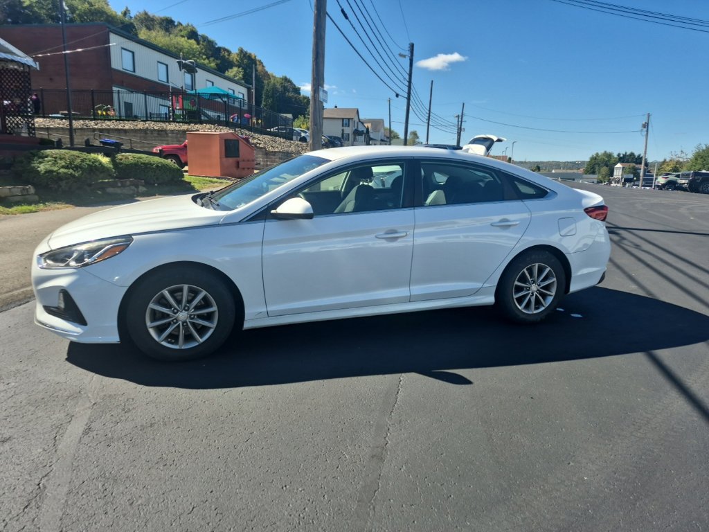 Used 2018 Hyundai Sonata SE FWD image 4