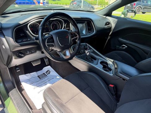 Used 2018 Dodge Challenger GT w/ GT Interior Package AWD/4WD image 12