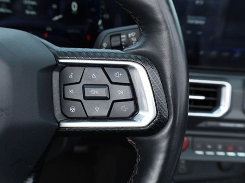 Used 2024 Ford Mustang Premium image 23