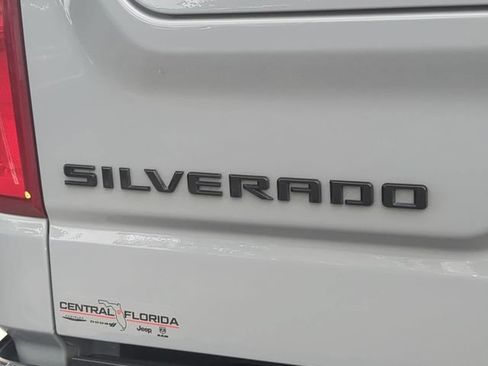 Used 2025 Chevrolet Silverado 1500 RST w/ Convenience Package II AWD/4WD image 13
