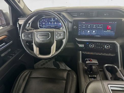Used 2022 GMC Sierra 1500 Denali w/ Denali Reserve Package image 26