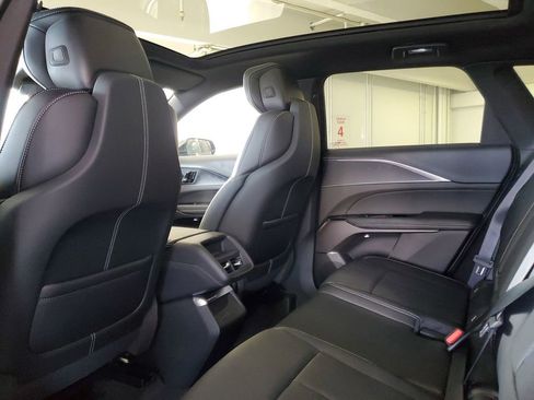 New 2025 Cadillac Lyriq Sport image 10