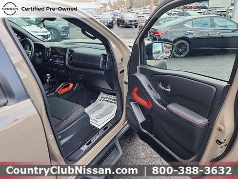 Certified 2023 Nissan Frontier PRO-4X w/ Tow Package image 29