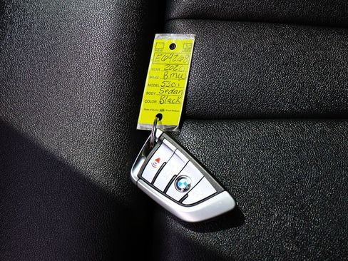Used 2020 BMW 530i w/ Convenience Package RWD image 62