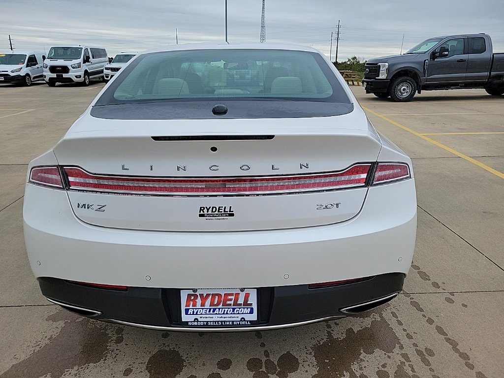Used 2018 Lincoln MKZ Reserve w/ Climate Package FWD image 4