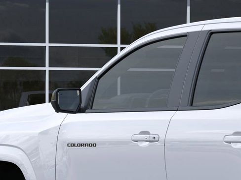 New 2026 Chevrolet Colorado Z71 w/ Technology Package image 12
