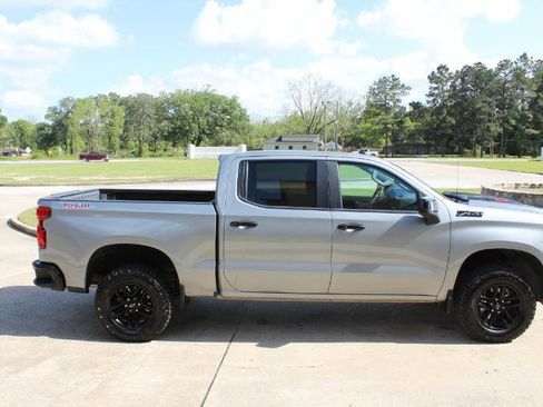 Used 2023 Chevrolet Silverado 1500 LT Trail Boss w/ Convenience Package II AWD/4WD image 18
