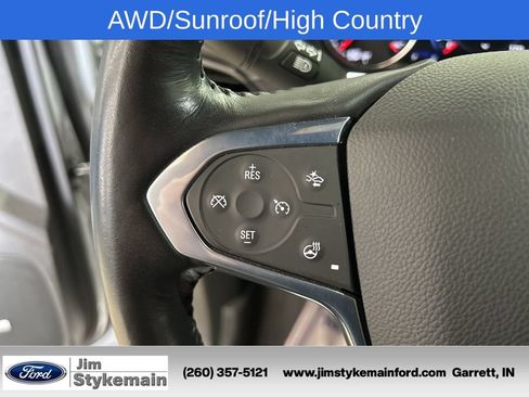 Used 2022 Chevrolet Traverse High Country AWD/4WD image 30