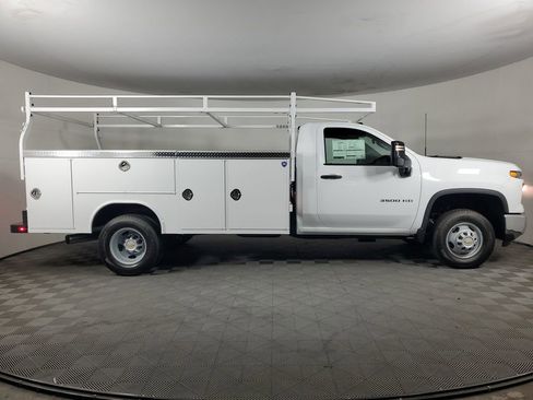 New 2026 Chevrolet Silverado 3500 W/T w/ WT Convenience Package RWD image 2