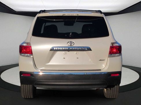 Used 2011 Toyota Highlander Limited image 7