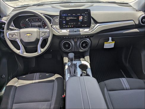 New 2026 Chevrolet Blazer LT w/ Convenience Package FWD image 26