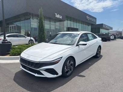 New 2025 Hyundai Elantra Limited