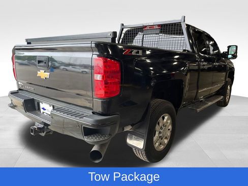 Used 2015 Chevrolet Silverado 2500 LTZ AWD/4WD image 6
