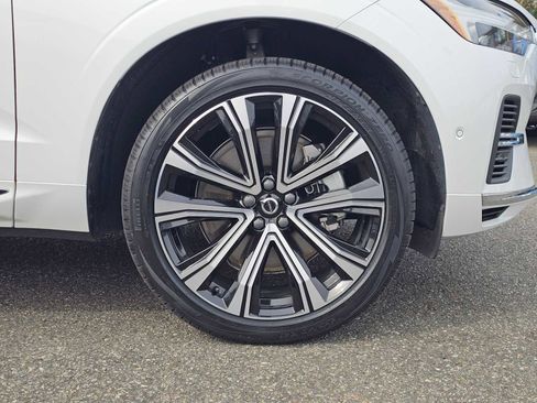 Certified 2023 Volvo XC60 T8 Ultimate image 9