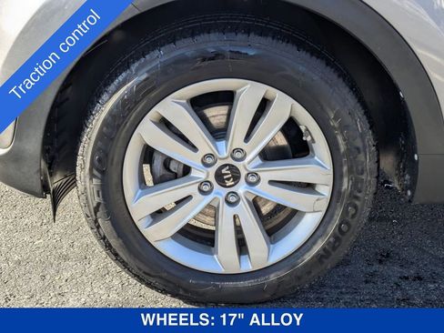 Used 2018 Kia Sportage LX image 11