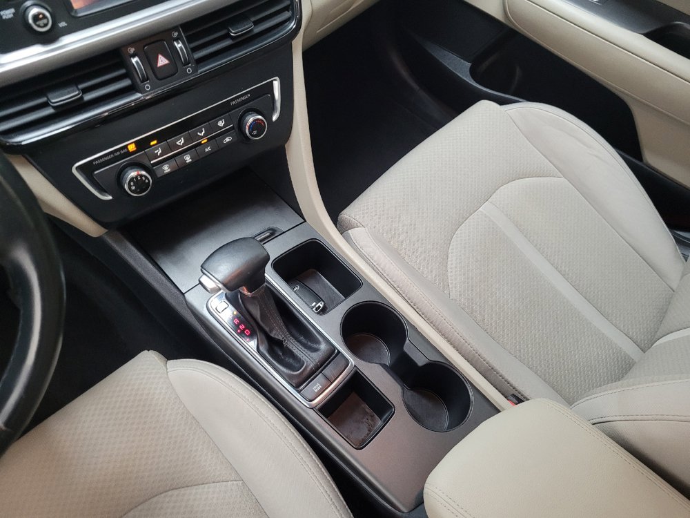 Used 2016 Kia Optima LX FWD image 26