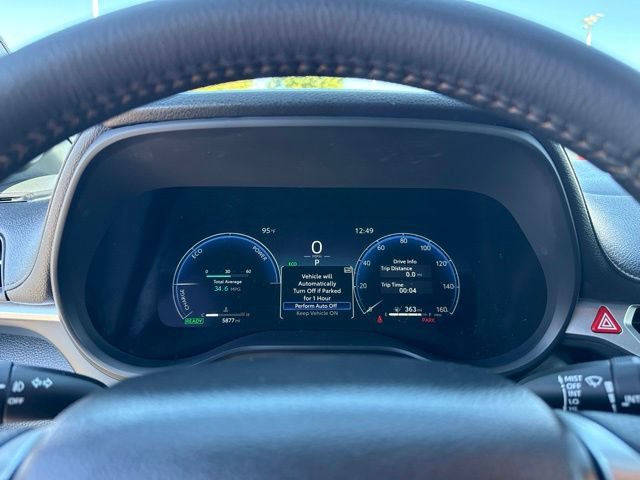 Used 2025 Toyota Sienna Limited FWD image 12