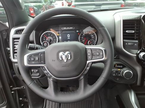 New 2026 RAM 1500 Big Horn AWD/4WD image 18