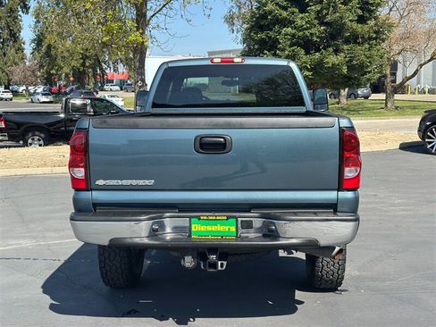 Used 2006 Chevrolet Silverado 3500 LT w/ Skid Plate Package AWD/4WD image 54