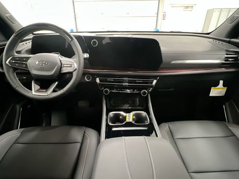 Used 2026 Chevrolet Traverse Z71 w/ Enhanced Driving Package image 10