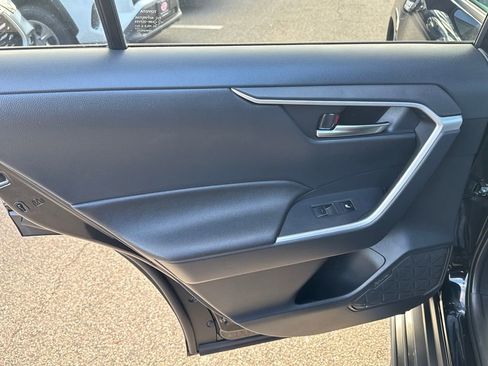 Used 2023 Toyota RAV4 SE image 36