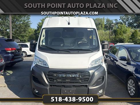 Used 2025 RAM ProMaster 2500 w/ Convenience Group FWD image 1