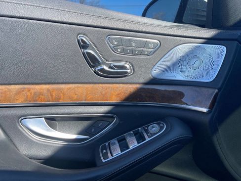 Used 2015 Mercedes-Benz S 550 S 550 4dr Sedan image 26