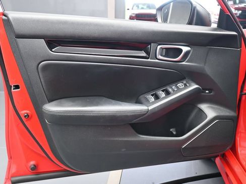 Used 2025 Honda Civic Sport image 30