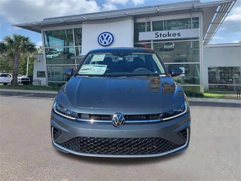 New 2026 Volkswagen Jetta SE image 9