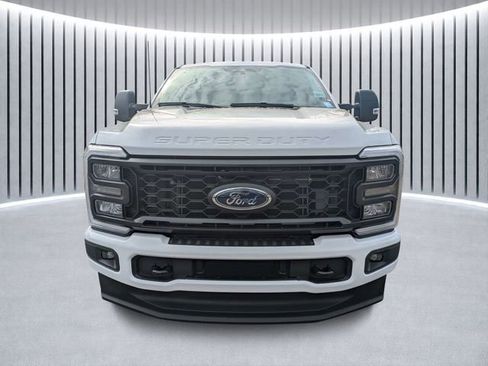 New 2026 Ford F250 XL AWD/4WD image 8