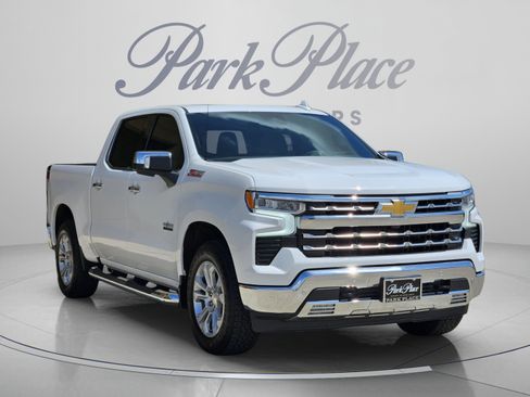 Used 2025 Chevrolet Silverado 1500 LTZ w/ LTZ Premium Texas Edition AWD/4WD image 8