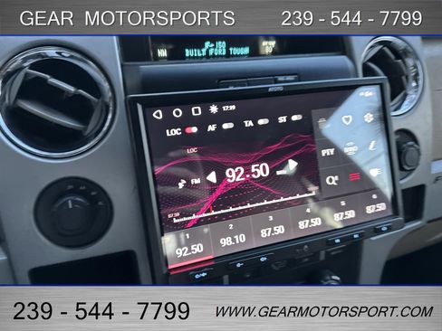 Used 2012 Ford F150 Lariat w/ Lariat Chrome Pkg image 28