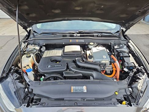 Used 2018 Ford Fusion S image 32