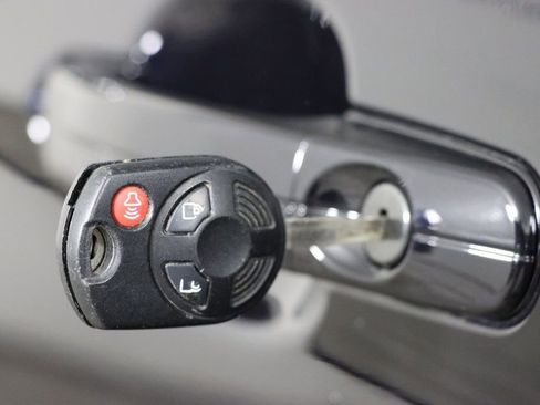 Used 2018 Ford Escape SE image 43