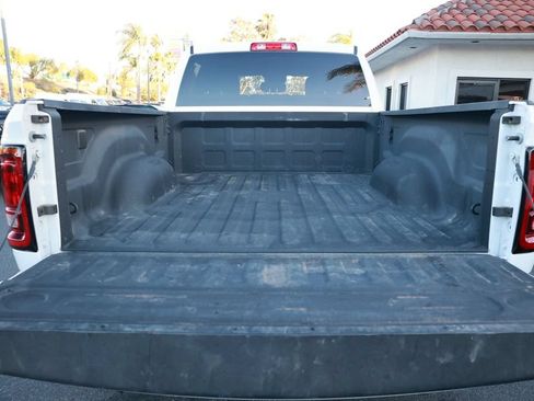 Used 2025 RAM 2500 Big Horn AWD/4WD image 36