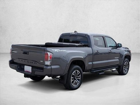 Used 2022 Toyota Tacoma TRD Sport w/ Technology Package RWD image 5