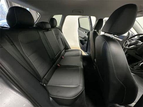 Certified 2023 Volkswagen Taos SE image 23