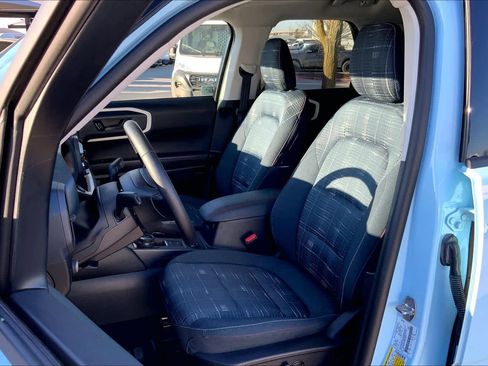 Used 2024 Ford Bronco Sport Heritage w/ Heritage Convenience Package image 8