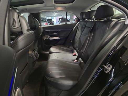 Used 2024 Mercedes-Benz E 350 4MATIC Sedan image 26