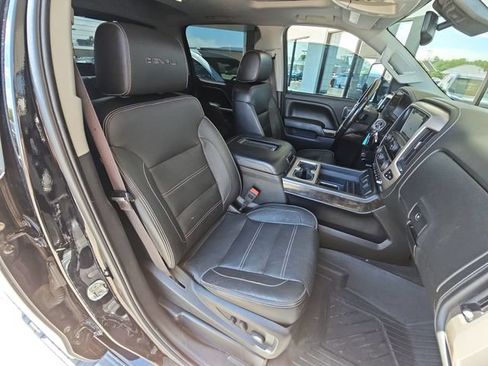 Used 2016 GMC Sierra 2500 Denali w/ Driver Alert Package AWD/4WD image 19