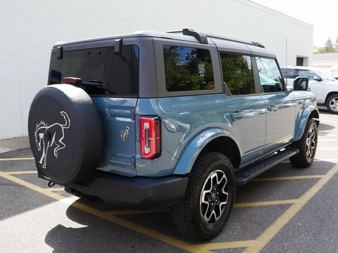 Used 2022 Ford Bronco Outer Banks image 7