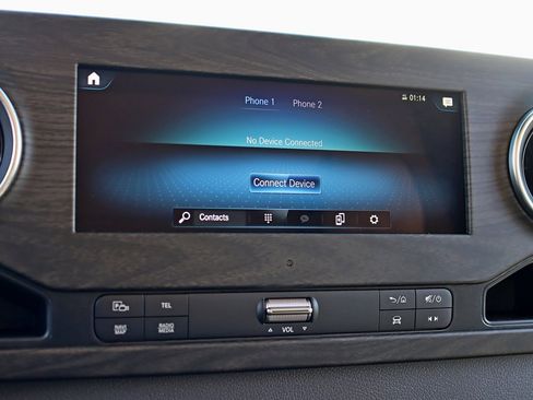 Used 2024 Mercedes-Benz Sprinter 3500 image 23