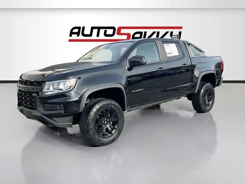 Used 2019 Chevrolet Colorado ZR2 w/ ZR2 Midnight Special Edition image 3